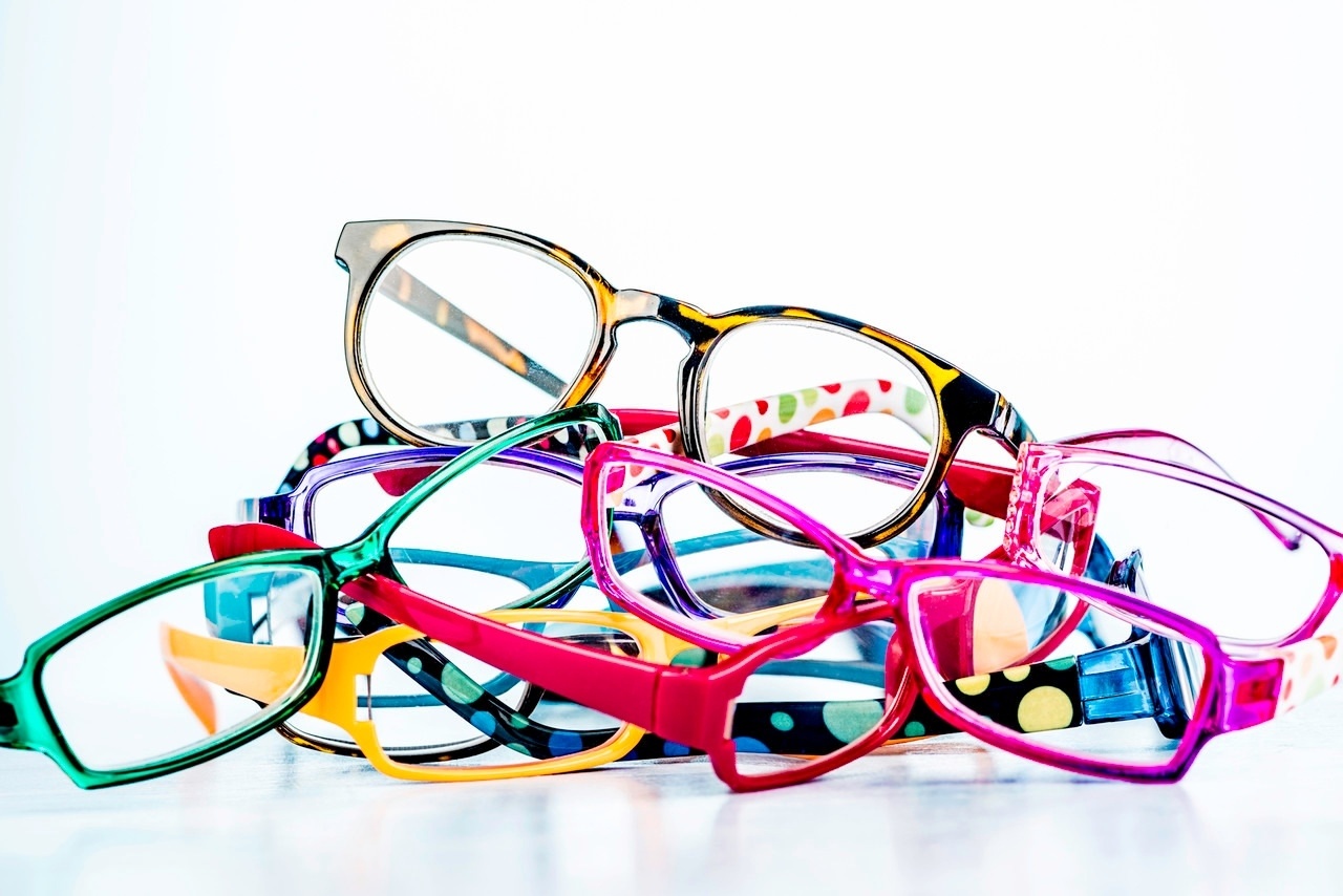 How to Choose the Right Eyeglass Frames